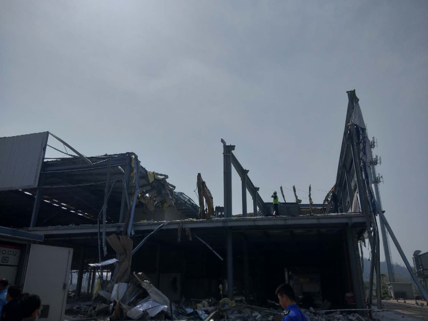 广州荔湾厂房打拆施工打包估价收购