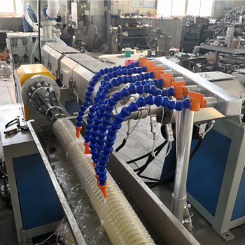 PVC缠绕管生产线/PVC排污管机械设备中瑞