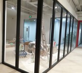 深圳南山办公隔断餐厅包房移动钢化玻璃门免打孔隔断隔音墙