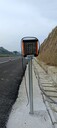 交通安全設(shè)施霧天公路行車安全誘導(dǎo)裝置
