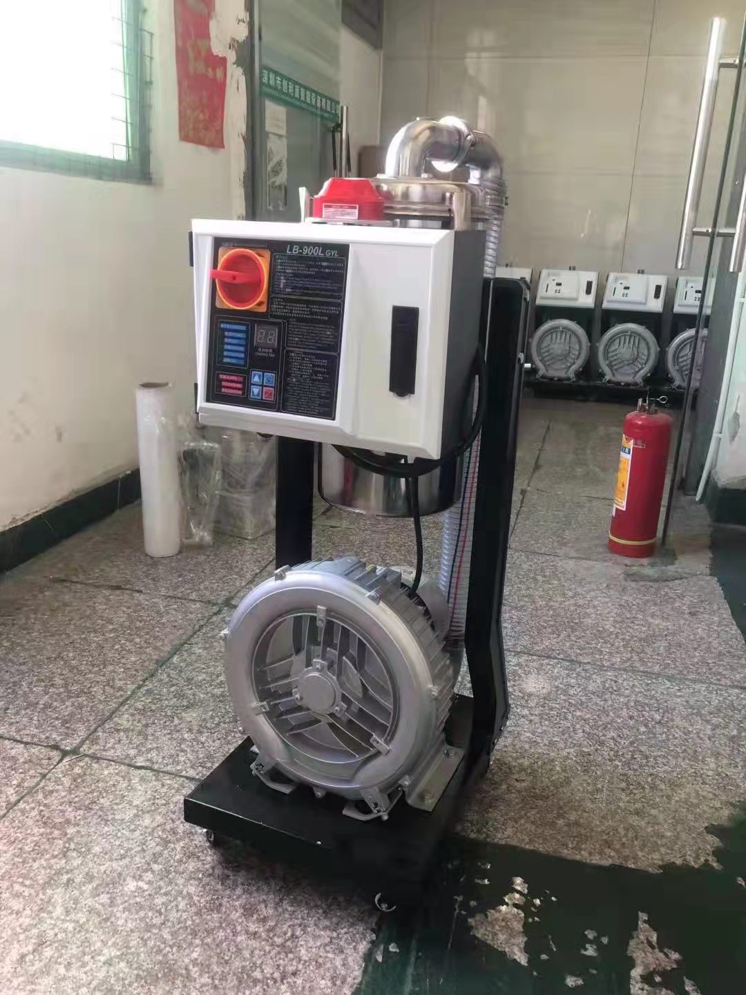 深圳自动吸料机开放式上料机