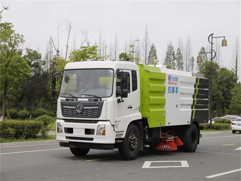 路面清扫车东风国六煤矿吸灰车冲洗路面的车