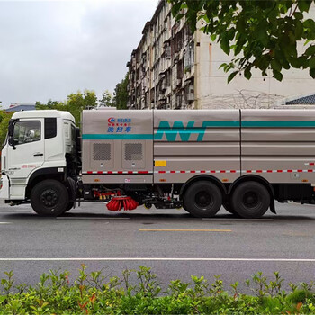 小的扫路车东风天龙湿式吸尘车大型扫路洗路面车