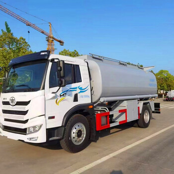 三橋減水劑罐車潤(rùn)滑油運(yùn)輸車二手罐裝車