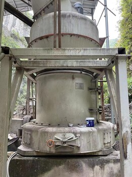 二手鄭州維科5R1300雷蒙磨粉機(jī)，石灰石粉磨機(jī)