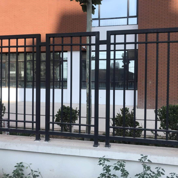 平台安全隔离栏杆-南海别墅区阳台护栏-锌钢围墙围栏-焊接护栏