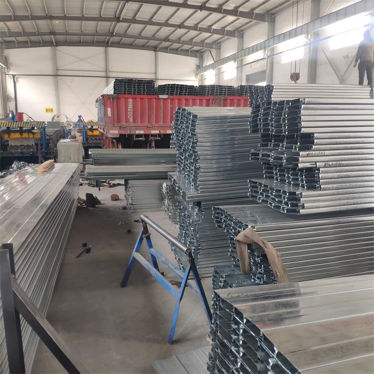 泾县130-300-600型G550强度钢承板