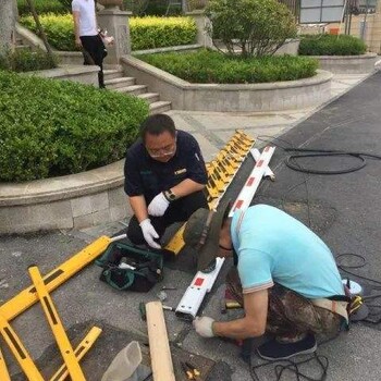 咸阳市武功县附近道闸安装，武功县道闸维修，武功县修道闸电话