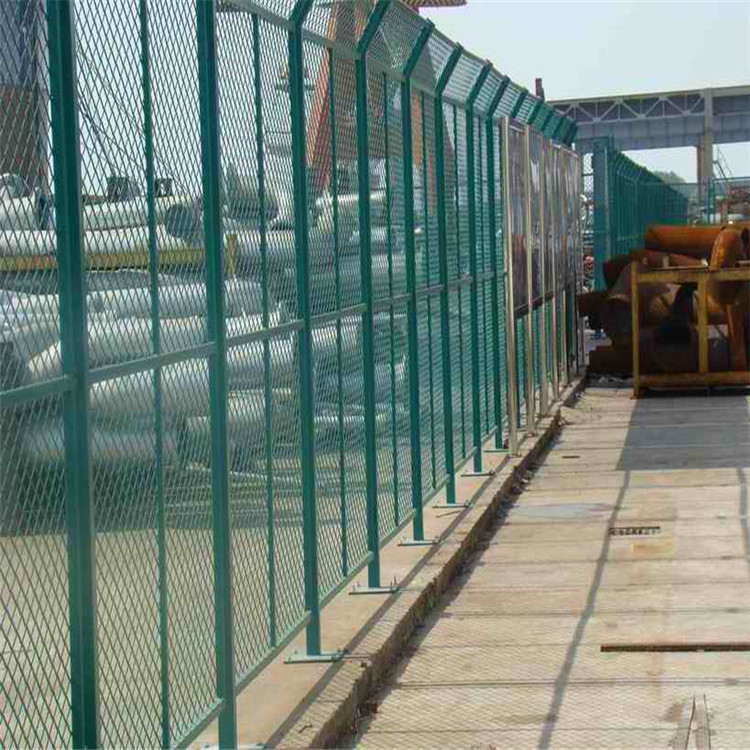 安徽-养殖防护网-菱形孔隔离网-隔离栅网栏