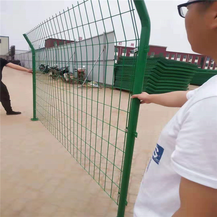 云南-工厂隔离网-山地围墙防护网-高速隔离网