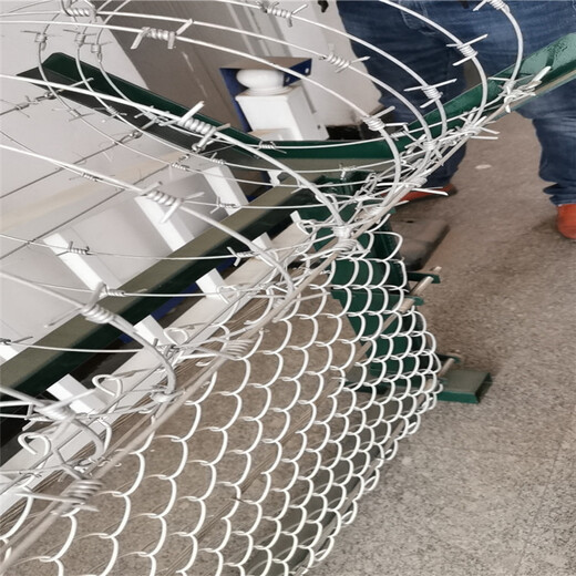 重庆-圈地围栏网-防眩隔离网-鱼缸隔离网