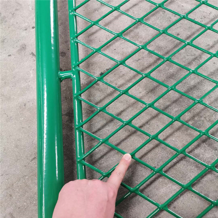 辽宁-防攀爬围栏网-铁丝隔离网-蓄水池隔离网