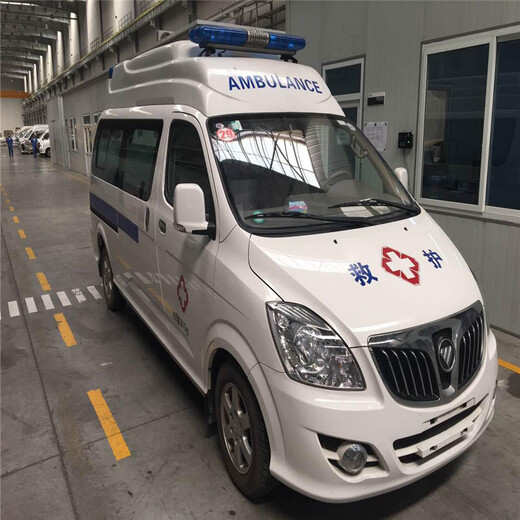 深圳救护车出租公司24小时提供服务