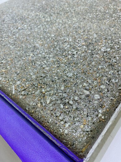 佛山玻璃砂砾石聚合物地坪砾石路面施工及设计价格