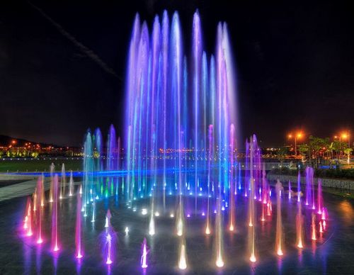 四川音乐喷泉控制设备专业喷泉设计施工喷泉生产厂家