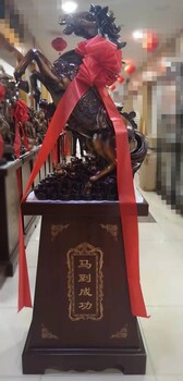 西安馬到成功擺件陜西紅綢子花駿馬喬遷工藝品專賣