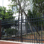 花都工业园铁艺围墙护栏氟碳漆围栏厂家金属围栏