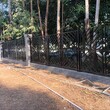 江门社区铁艺护栏厂家烤漆方管草坪栏杆蓝白相间绿化带围栏