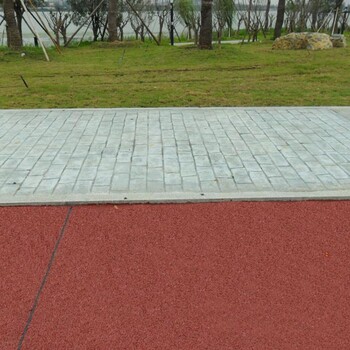 柳州透水性混凝土地坪专利材料+施工透水地坪施工
