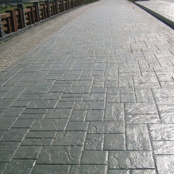 广西百色仿木纹压花地坪模具彩色混凝土艺术透水混凝土地坪