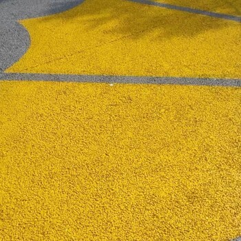 广西百色彩色透水混凝土铺装路面施工材料透水地坪施工