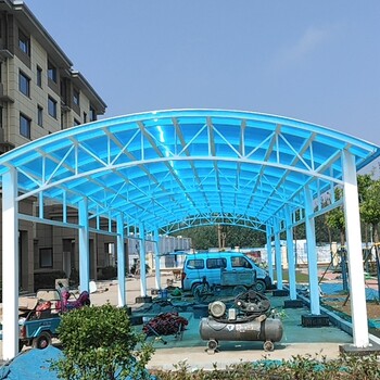 湖藍(lán)雙層PC中空板青島陽光板廠家生產(chǎn)