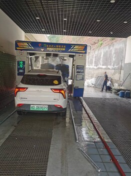 洗车量大的客户，不要错过这金龙隧道式连洗洗车机设备