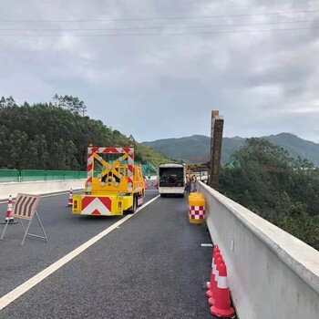 望牛墩出租大量防撞安全車防撞緩沖車出租來電報(bào)價(jià)