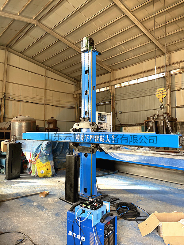 沈阳采购5米6米7米立柱式操作机十字臂焊接操作机焊接十字架