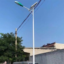保定顺平道路灯-6米圆杆路灯-太阳能路灯厂家