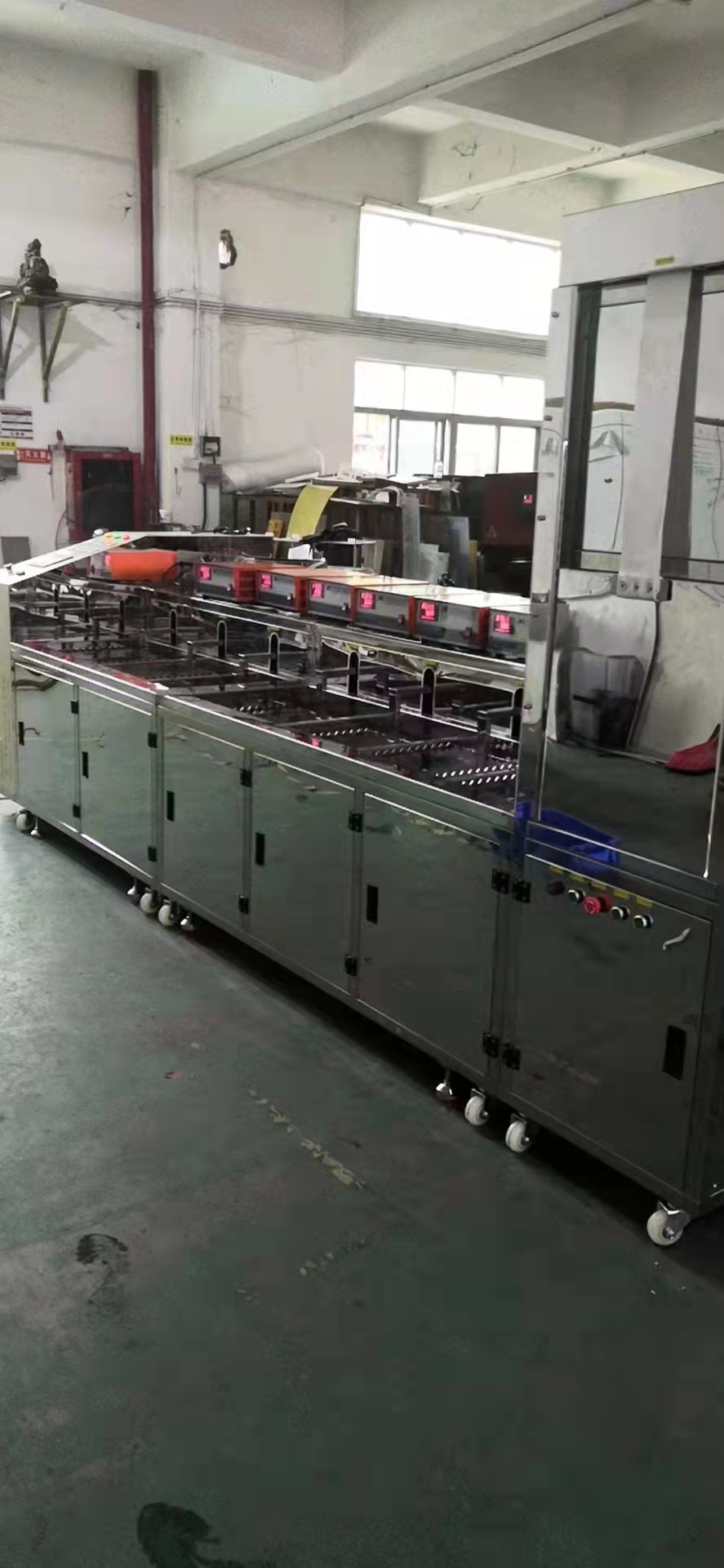深圳清洗机设备厂家，供应小型超声波清洗机大型超声波清洗机