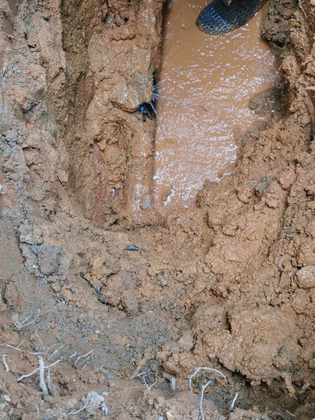 深圳檢測(cè)水管漏水。工業(yè)園暗管漏水檢測(cè)維修，本地檢測(cè)漏水公司
