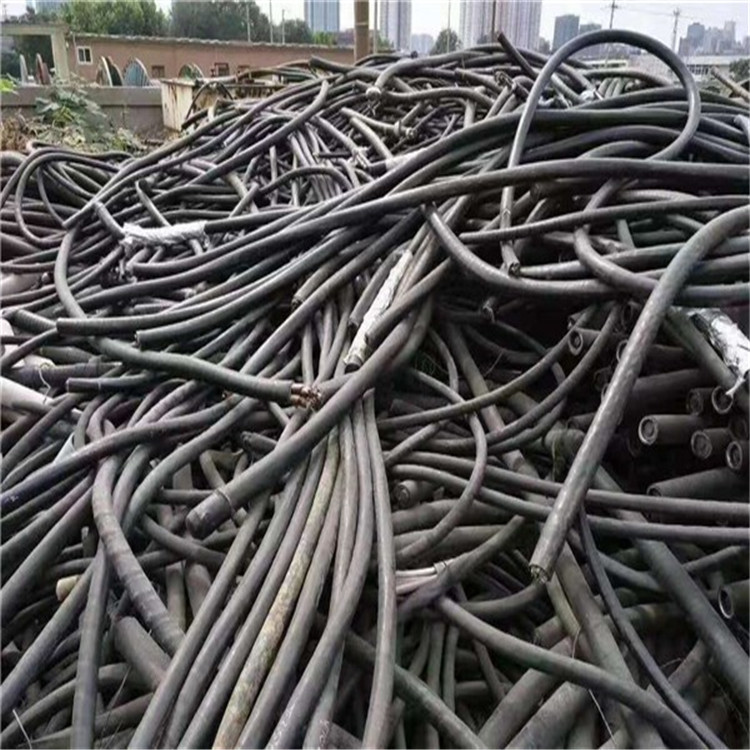 现在回收废旧150电缆-（公司）阜新铜箔回收