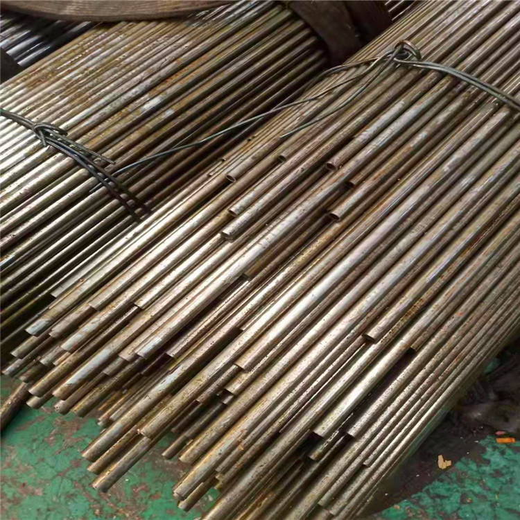 內(nèi)蒙古 Q345B熱擴(kuò)無縫鋼管 廠家 73*14無縫管