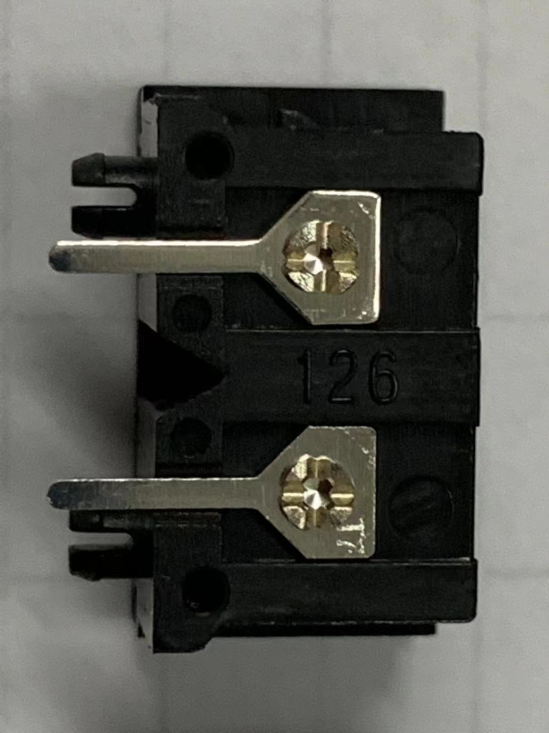 插座开关之BEJ贝尔佳ST-A03-005DT7八字形电源插座
