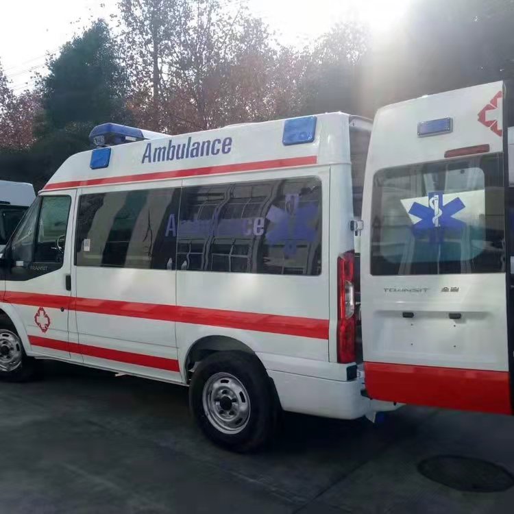 吉林救护车出租费用--全国救护中心
