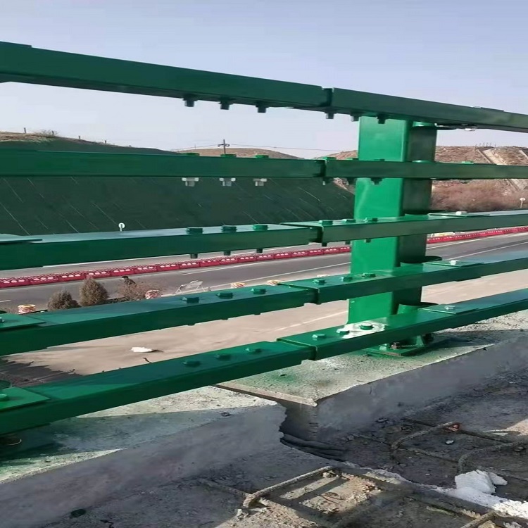 淮北 碳素钢防撞栏杆 不锈钢桥梁栏杆 护栏报价单2021