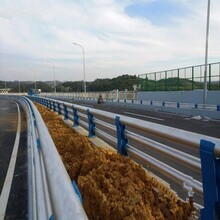 防撞道路护栏80×4.5不锈钢复合管不锈钢复合管桥梁护栏护栏安装方法