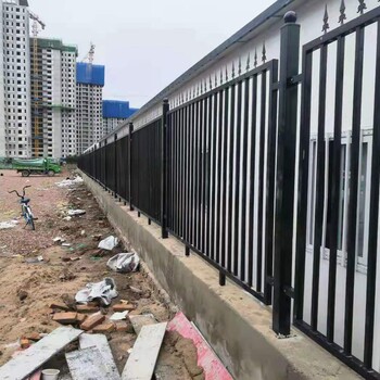 西安锌钢护栏围墙围栏铁艺栅栏学校防护栏杆支持定制