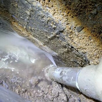 深圳贸易仓库地埋管网破漏定位，小区给水管爆破损水仪器测点