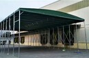 大型活動帳篷活動雨棚移動式車棚移動雨棚圖片