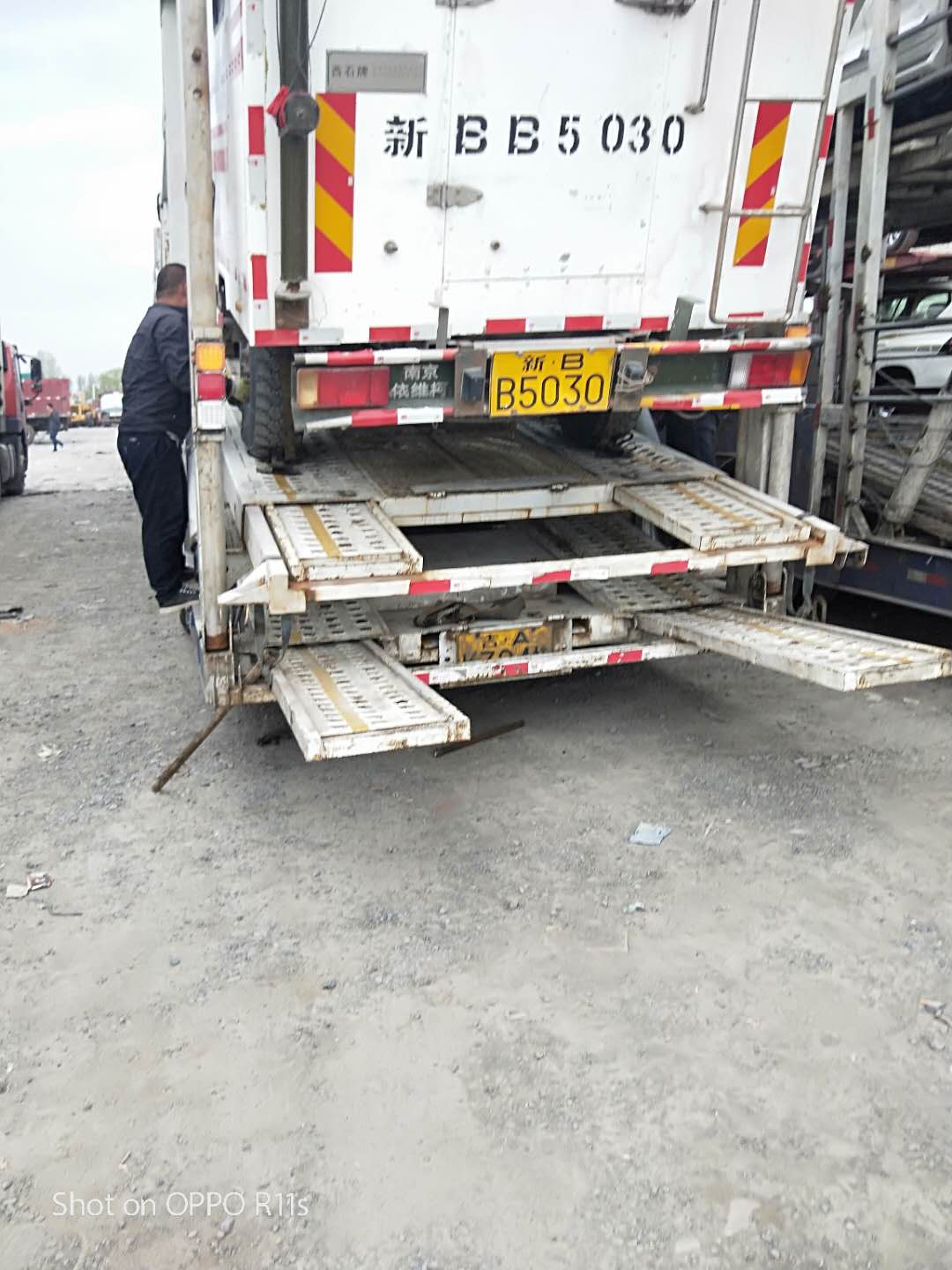 喀什市周邊到嘉峪關(guān)托運(yùn)小車的物流公司