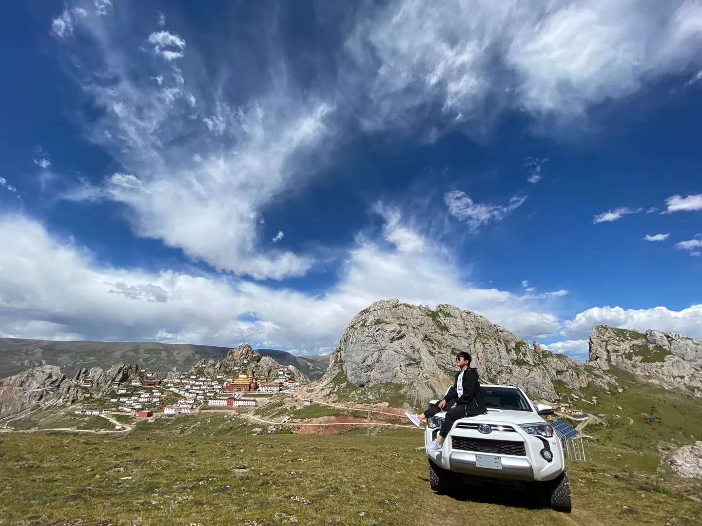 哈巴河咨询托运到到巫山//轿车托运不走冤枉路