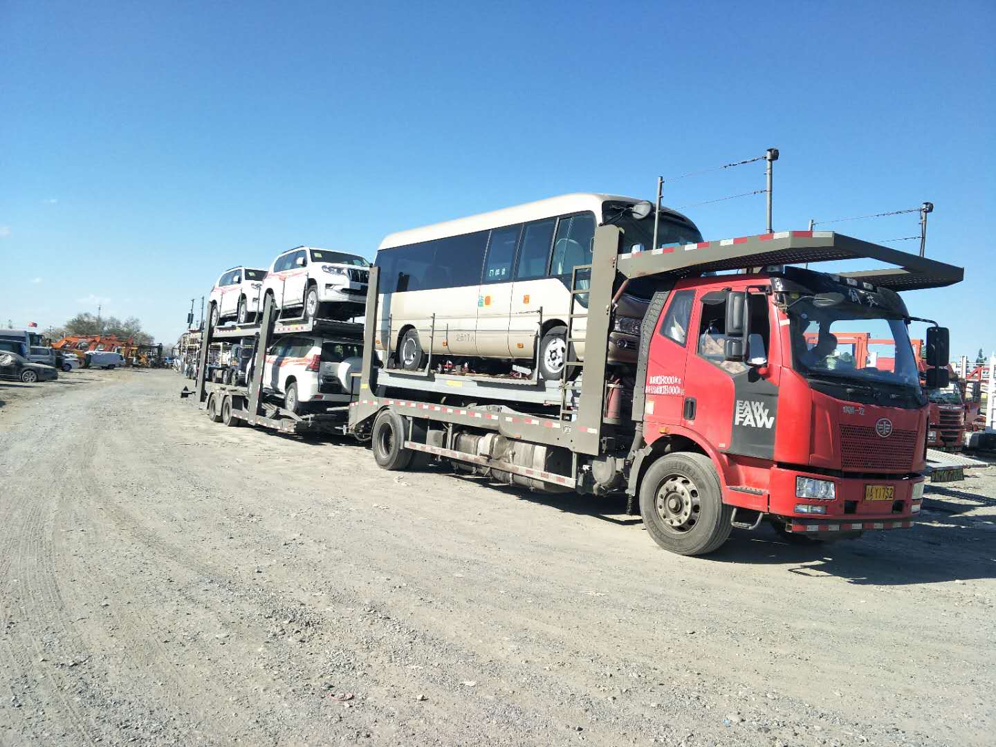 克拉玛依白碱滩区托运报废车到三亚托运2000公里需要多少钱