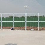 咸阳体育围网凹槽式围栏网详细说明
