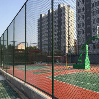 忻州市籃場圍網體育護欄網操場圍欄不褪色