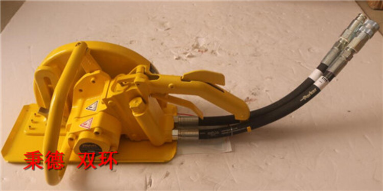 Stanley 液壓水下切割鋸 CO23341