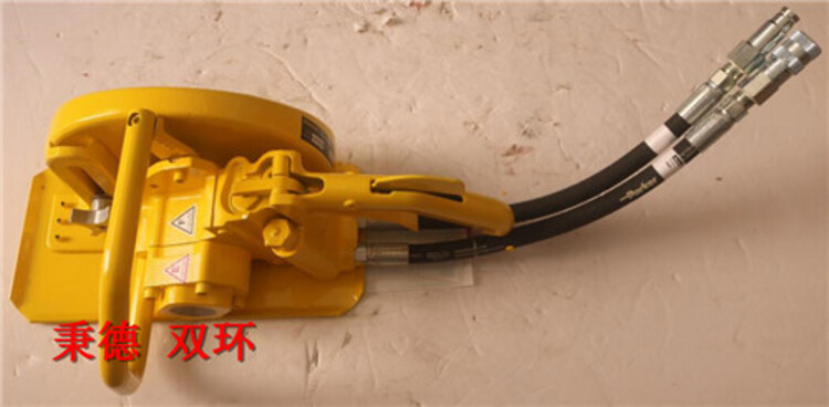 Stanley 液壓水下切割鋸 CO23341