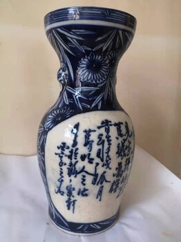 大量征集钱币，瓷器，字画，杂项