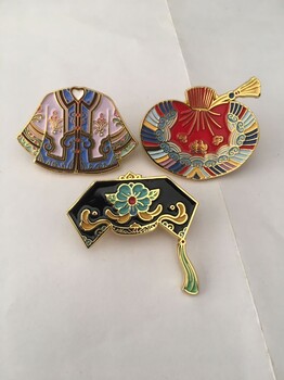 廣東鋅合金工藝品廠琺瑯徽章定制琺瑯鑰匙扣定做
